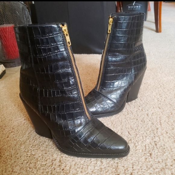 ASOS Shoes - ASOS Crocodile snakeskin black leather GOLD ZIP ankle Boots booties chunky heel